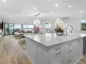 10 Ocean Place, Seal Beach CA 90740