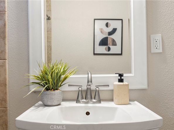 624 Hendrix Avenue, Claremont CA 91711