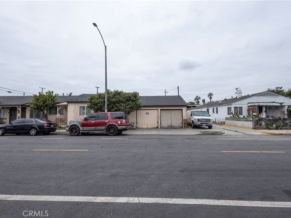 705 McDonald Avenue, Wilmington CA 90744