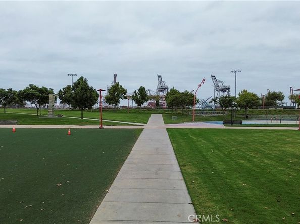 705 McDonald Avenue, Wilmington CA 90744