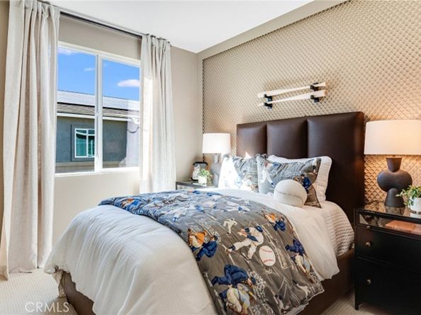 2745 E Amberley Privado, Ontario CA 91762