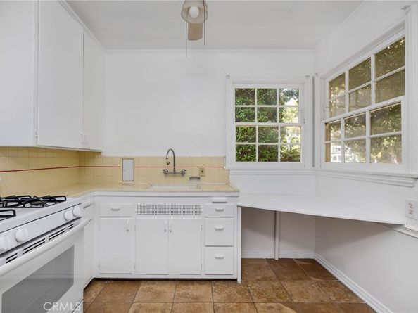 10372 Ashton Avenue, Los Angeles CA 90024