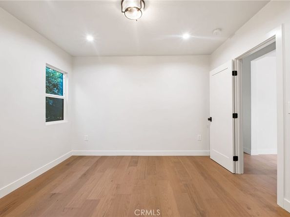 3924 Dublin, Leimert Park CA 90008