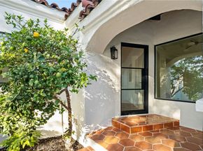 3924 Dublin, Leimert Park CA 90008