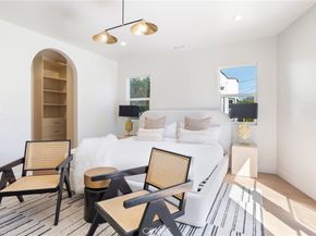 3924 Dublin, Leimert Park CA 90008