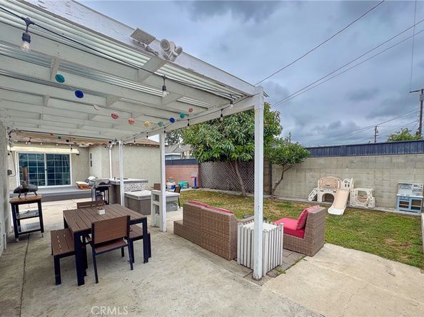 161 E Allington Street, Long Beach CA 90805