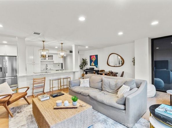 10501 Wilshire 2212, Los Angeles CA 90024