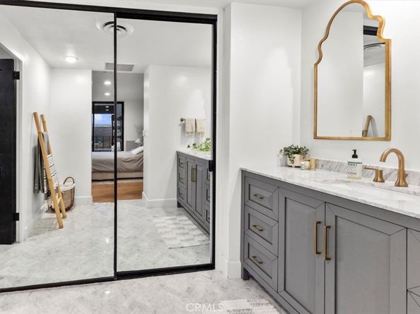 10501 Wilshire 2212, Los Angeles CA 90024