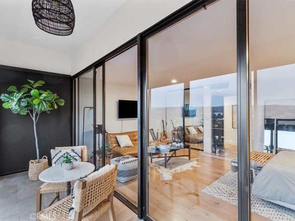 10501 Wilshire 2212, Los Angeles CA 90024