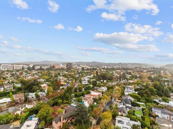 10501 Wilshire 2212, Los Angeles CA 90024