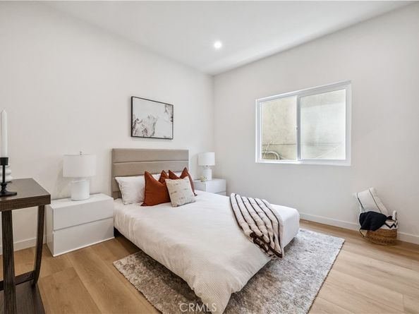 11722 Avon, Los Angeles CA 90066