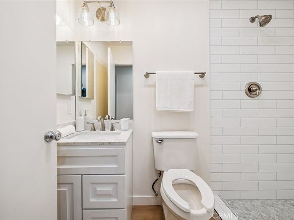 11722 Avon, Los Angeles CA 90066