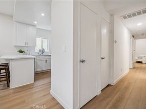 11722 Avon, Los Angeles CA 90066