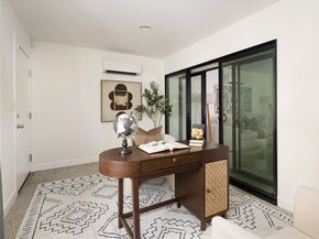 1110 Queen Anne, Los Angeles CA 90019