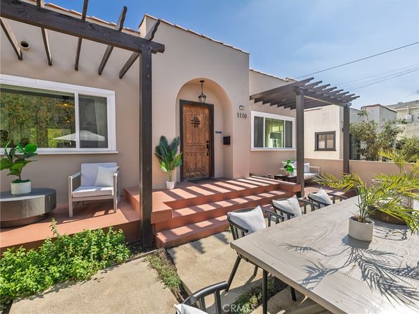 1110 Queen Anne, Los Angeles CA 90019