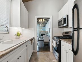 3315 Strongs Drive, Los Angeles CA 90292