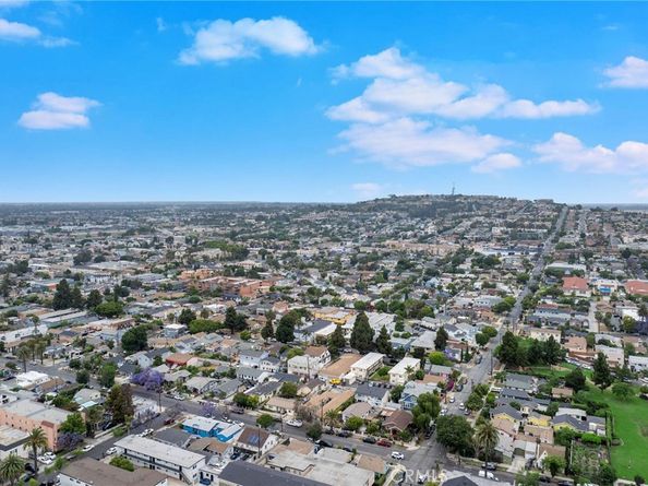 2751 14th Street, Long Beach CA 90804