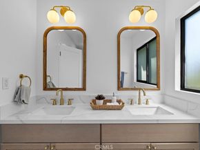 923 Larker Avenue, Los Angeles CA 90042