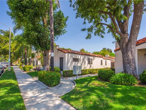 372 S Marengo Avenue 108, Pasadena CA 91101