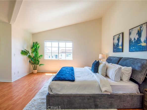 372 S Marengo Avenue 108, Pasadena CA 91101
