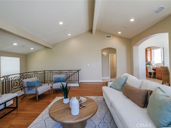 2210 Mathews Avenue A, Redondo Beach CA 90278