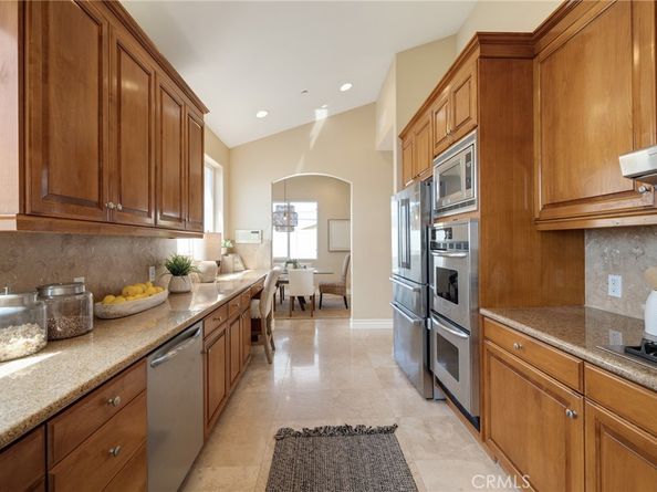 2210 Mathews Avenue A, Redondo Beach CA 90278