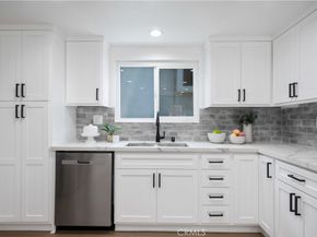 1440 12th Street C, Manhattan Beach CA 90266