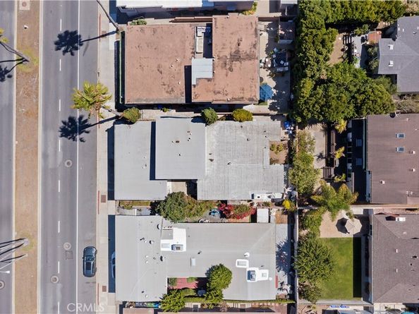 1436 Manhattan Beach Boulevard, Manhattan Beach CA 90266