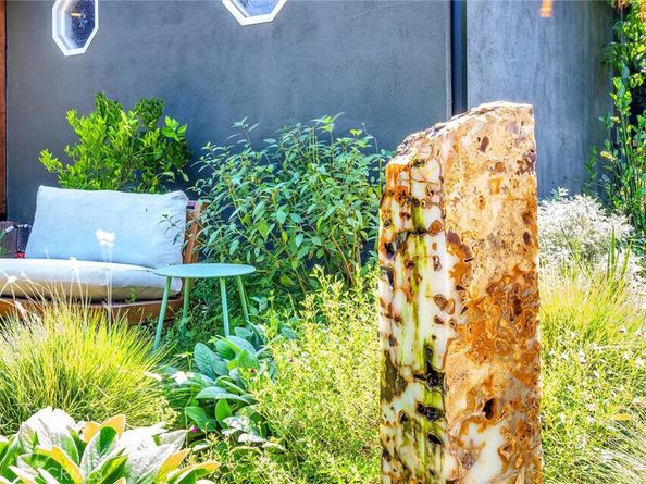 7451 Midfield Avenue, Los Angeles CA 90045