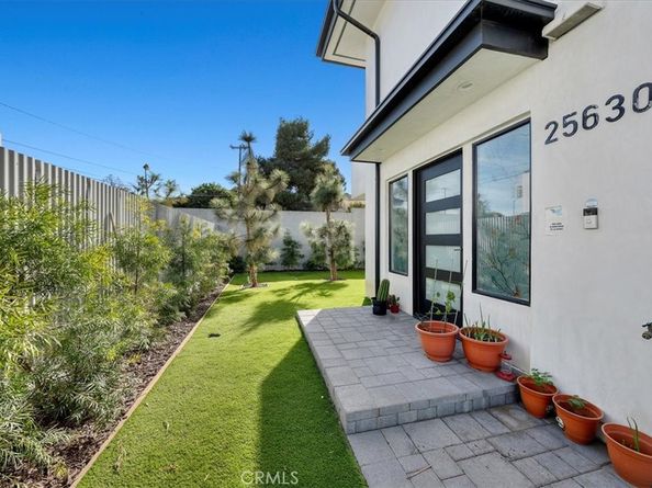 25628 Rolling Hills Way, Torrance CA 90505