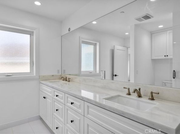 25628 Rolling Hills Way, Torrance CA 90505