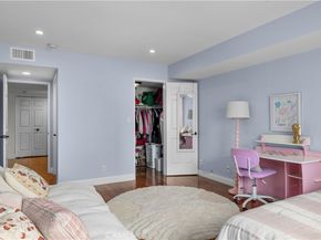 1215 Brockton Avenue 203, Los Angeles CA 90025