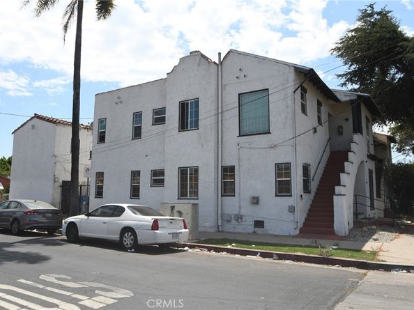 1250 W 83rd Street, Los Angeles CA 90044