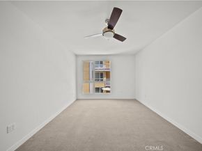 21301 Erwin 420, Woodland Hills CA 91367