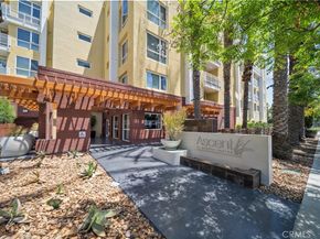 21301 Erwin 420, Woodland Hills CA 91367