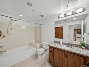 21301 Erwin 420, Woodland Hills CA 91367
