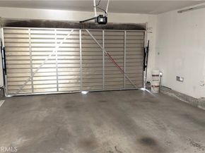22304 Devonshire Street 4, Chatsworth CA 91311