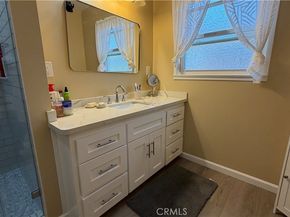 7517 N Ontario Street, Sun Valley CA 91504