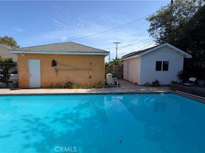7517 N Ontario Street, Sun Valley CA 91504