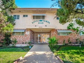 6520 Shirley Avenue 14, Reseda CA 91335