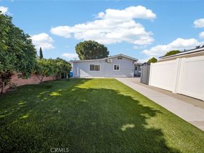 8100 Bellaire Avenue, North Hollywood CA 91605