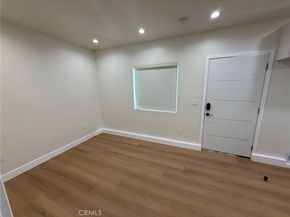 8100 Bellaire Avenue, North Hollywood CA 91605