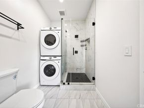 8100 Bellaire Avenue, North Hollywood CA 91605