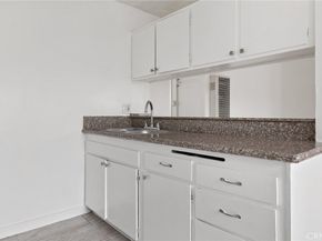 13040 Dronfield 25, Sylmar CA 91342