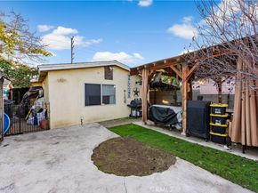413 W 223rd Street, Carson CA 90745