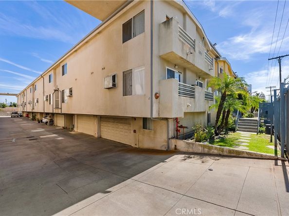 8800 Burnet Avenue 15, North Hills CA 91343