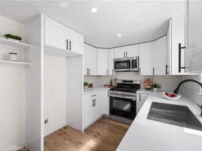 8800 Burnet Avenue 15, North Hills CA 91343