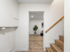 8800 Burnet Avenue 15, North Hills CA 91343