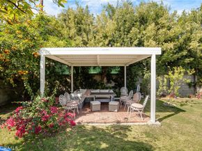12445 Killion Street, Valley Village CA 91607