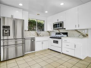 6456 Gross, West Hills CA 91307